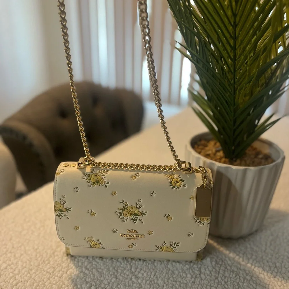 Authentic Coach Cream Floral Crossbody Bag with Gold Chain - Picture 3 of 12